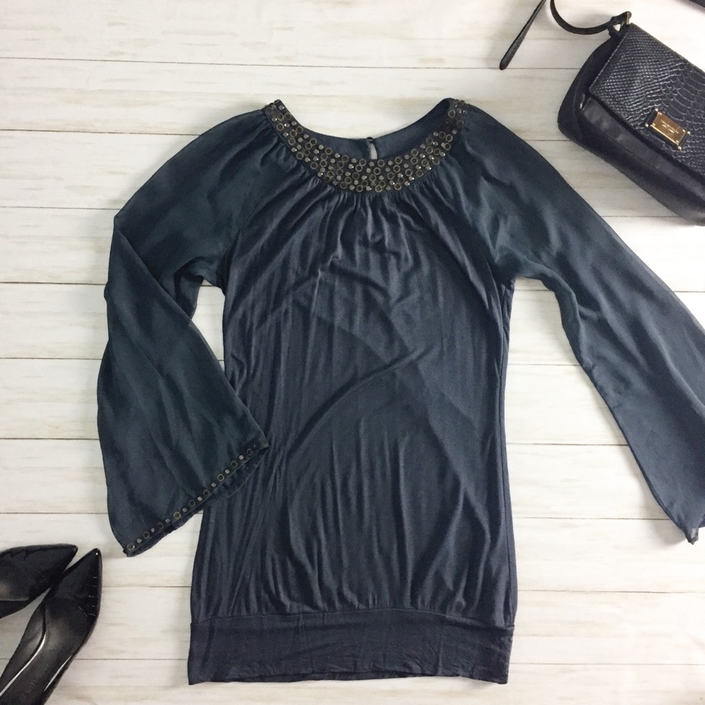 Kenar Bell Sleeve Beaded Knit Tunic - L